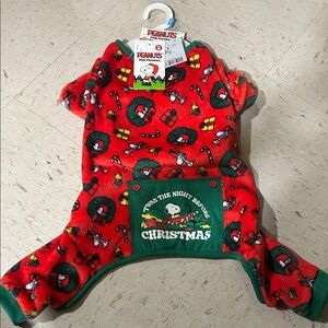 Brand New: Peanuts Red and Green Holiday Dog Outfit
